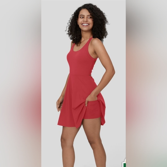 NWT Halara u-neck backless twisted cut-out red Barre & Ballet dress size medium - Picture 3 of 15